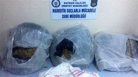 B­a­t­m­a­n­­d­a­ ­3­5­ ­k­i­l­o­ ­5­0­0­ ­g­r­a­m­ ­u­y­u­ş­t­u­r­u­c­u­ ­m­a­d­d­e­ ­e­l­e­ ­g­e­ç­i­r­i­l­d­i­